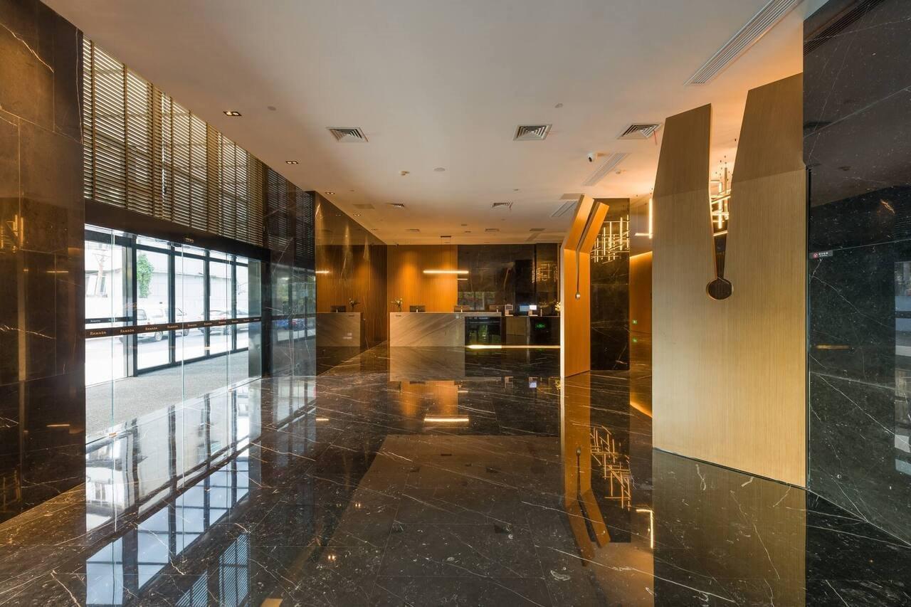 Ramada By Wyndham Wuhan Hankou 外观 照片